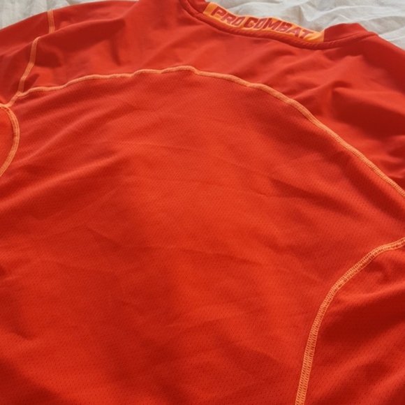 Nike Pro Combat 2.0 Fitted Short Sleeve Shirt - Picture 6 of 6